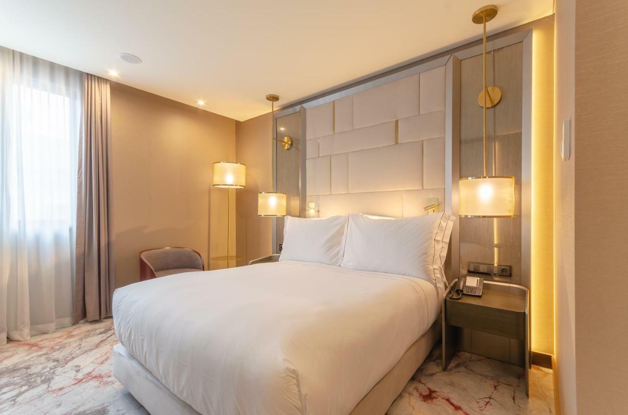 Turim Boulevard 5*